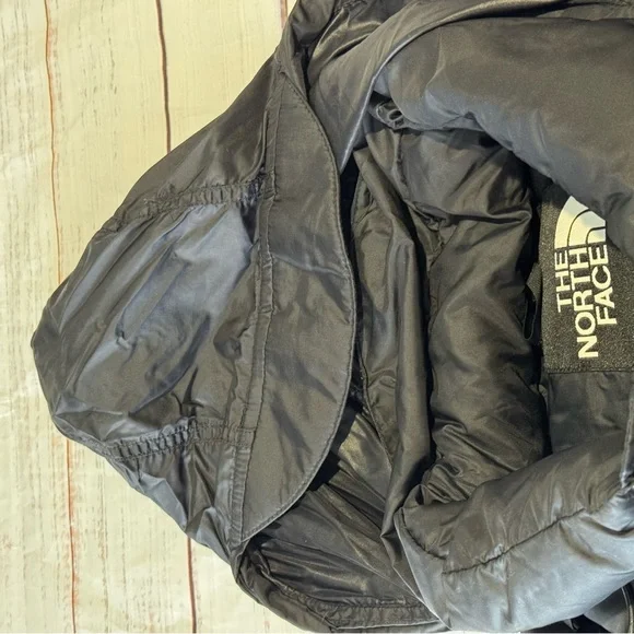 The North Face Men's Black Puffer Jacket